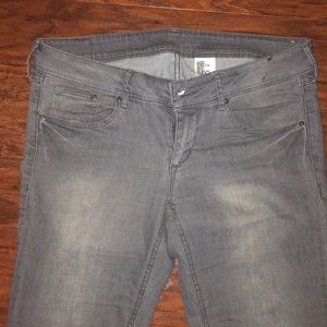 & Skinny Low Waist Stretchy Grey Jeans